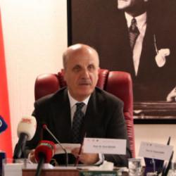 &Uuml;niversitelerde yeni d&ouml;nem geliyor! 3+1, 2+2, 7+1, 6+2 modeli: Y&Ouml;K Başkanı a&ccedil;ıkladı