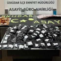 &Uuml;sk&uuml;dar'da uyuşturucu operasyonu: 2 g&ouml;zaltı