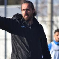 7 ma&ccedil;ta galibiyet alamayınca g&ouml;revine son verildi