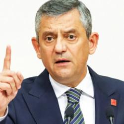 &Ouml;zel'in "22 vekil istifa edecek, se&ccedil;im olacak" planı ger&ccedil;ek&ccedil;i değil