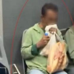 Otob&uuml;ste u&ccedil;ucu skandalı kamerada