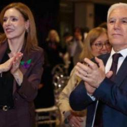 Mustafa Bozbey ilk eşinden boşanıp g&uuml;venlik&ccedil;inin eşiyle evlenmiş: Kızı sitem etti