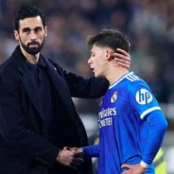 Alvaro Arbeloa'ya b&uuml;y&uuml;k şok! Arda G&uuml;ler tercihi başını yaktı