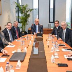 Bakan Ersoy'dan 2026 turizmi i&ccedil;in kritik toplantı