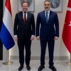 Bakan Fidan, Hollandalı mevkidaşı Van Weel ile g&ouml;r&uuml;şt&uuml;