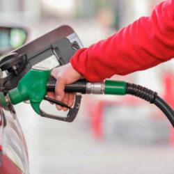 Benzin t&uuml;ketimini %15 d&uuml;ş&uuml;rebilirsiniz! İşte, 4 &uuml;cretsiz y&ouml;ntem...