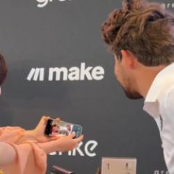 Bir garip olay! Rakibiyle &ouml;nce selfie &ccedil;ektirdi sonra şikayette bulundu