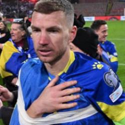 Bosna Hersek'in 'halk kahramanı' Dzeko! 40'ında destan yazdı: Herkes onu konuşuyor