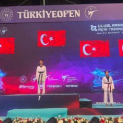 Başkan Altay bronz madalya kazanan Melek Su'yu tebrik etti