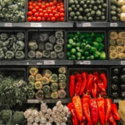 Zincir marketlerde fiyat skandalı! Tarlada 50, rafta 250 TL: Bakanlık d&uuml;ğmeye bastı