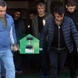 Kahramanmaraş'ta cinayet! Babasının boğazını keserek &ouml;ld&uuml;rd&uuml;