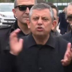 'Karikat&uuml;r' gibi &Ouml;zg&uuml;r &Ouml;zel! Operasyonlar sonrası ruh hali bozuldu