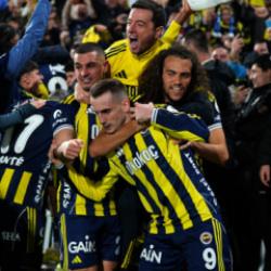 Kerem Akt&uuml;rkoğlu, ligde 5. gol&uuml;ne attı