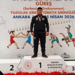 Manavgatlı g&uuml;reş&ccedil;i Umut Altay T&uuml;rkiye ikincisi oldu