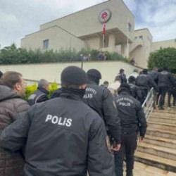 Marmaris Belediyesi&rsquo;ne r&uuml;şvet operasyonu: Başkan yardımcısı dahil 4 kişi tutuklandı