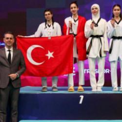 Milli taekwondoculardan 5 madalya birden