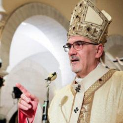 Netanyahu geri adım attı! Kardinal Pizzaballa'ya izin &ccedil;ıktı