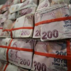 Mart ayının galibi belli oldu! Savaşın g&ouml;lgesinde tek bir yatırım aracı kazandı