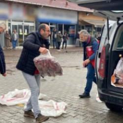 Otogarda y&uuml;zlerce kilo ka&ccedil;ak et ele ge&ccedil;irildi