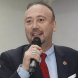 &Ouml;zkan Yalım pavyon &ccedil;alışanlarının maaşını belediyeye &ouml;detmiş