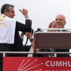 Ruhsat i&ccedil;in l&uuml;ks daire, emsal artışına ara&ccedil; filosu: Bursa'da 'yolsuzluk ağı' kurmuşlar