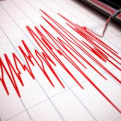 Son dakika: Balıkesir'de 4,2 b&uuml;y&uuml;kl&uuml;ğ&uuml;nde deprem meydana geldi