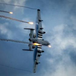 Son dakika duyurdular! ABD'yi şoke eden saldırılar! Savaş u&ccedil;ağı ve helikopter d&uuml;ş&uuml;r&uuml;ld&uuml;