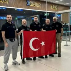 T&uuml;rk takımı Merk&uuml;t, Abu Dabi'de d&uuml;nya &uuml;&ccedil;&uuml;nc&uuml;s&uuml; olarak tarih yazdı