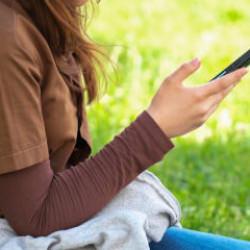 T&uuml;rkiye, haftayı 6 g&uuml;n yaşıyor: Sosyal medya kullanım s&uuml;resi dikkat &ccedil;ekti