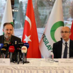 T&uuml;rkiye, haftayı 6 g&uuml;n yaşıyor: Sosyal medya kullanım s&uuml;resi dikkat &ccedil;ekti