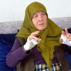 85 yaşındaki kadını bı&ccedil;akla yaralayıp bileziklerini aldı! Gasp&ccedil;ı tanıdık &ccedil;ıktı