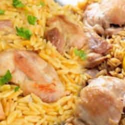 En lezzetli tavuklu arpa şehriye pilavı: Tam &ouml;l&ccedil;&uuml;l&uuml; tarif!