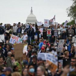 Trump'ın se&ccedil;menleri eriyor: ABD'de İsrail'e olumsuz bakanların oranı y&uuml;zde 60'a y&uuml;kseldi!