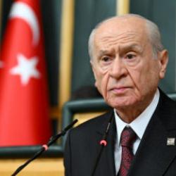 Bah&ccedil;eli'den d&uuml;nyaya &ccedil;ağrı: Pakistan'da dağılan masa, T&uuml;rkiye'de kurulsun!
