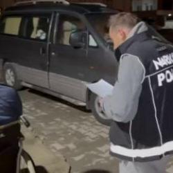 Bedensel engelli, 12 kilo uyuşturucuyla yakalandı