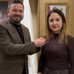 CHP'de iki istifa! AK Parti'ye katıldılar