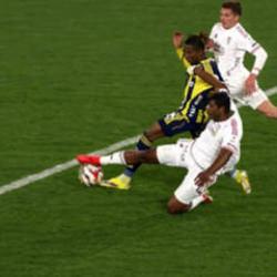 Fenerbah&ccedil;e-Beşiktaş ma&ccedil;ındaki penaltı i&ccedil;in IFAB ne diyor? MHK kararı doğru bulmuştu