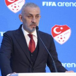 Hacıosmanoğlu'ndan D&uuml;nya Kupası s&ouml;zleri! 'Bir fırsat olarak g&ouml;r&uuml;yoruz'