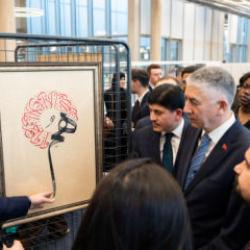 H&acirc;ne İslam Sanatları Sergisi Paris&rsquo;te