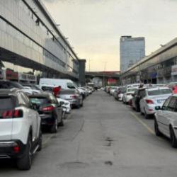 H&uuml;rm&uuml;z Boğazı otomobilde ikinci el ara&ccedil;ları da vurdu