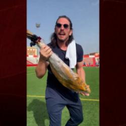 İspanya'da skandal! Kul&uuml;p başkanı M&uuml;sl&uuml;man oyuncuları domuz etiyle kovaladı