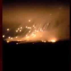 İsrail, L&uuml;bnan'ı yasaklı fosfor bombasıyla vurdu