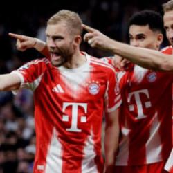 Şampiyonlar Ligi'nde &ccedil;eyrek final heyecanı başladı! 'Favori' evinde yıkıldı