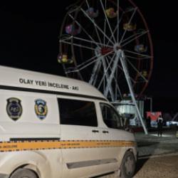 Lunaparkta korkun&ccedil; &ouml;l&uuml;m! Feci şekilde can verdi