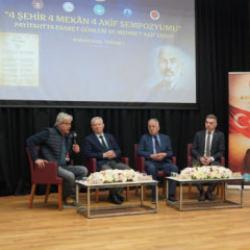 Mehmet &Acirc;kif&rsquo;in esaret g&uuml;nleri İstanbul&rsquo;da konuşuldu