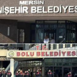 Mersin Yenişehir ve Bolu Belediyesi'ne operasyon! &Ccedil;ok sayıda g&ouml;zaltı