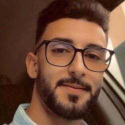 Motosikletle kaza yapan gen&ccedil; hayata tutunamadı