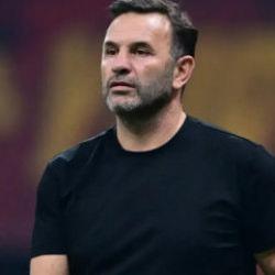 Okan Buruk'tan ma&ccedil;a g&uuml;nler kala s&uuml;rpriz paylaşım!