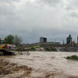 Osmaniye D&uuml;zi&ccedil;i'nde şiddetli yağış nedeniyle k&ouml;pr&uuml; &ccedil;&ouml;kt&uuml;