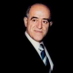 Sakıp Sabancı kabri başında anıldı! Sabancı'nın hafızalara kazınan Erdoğan s&ouml;zleri